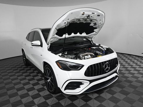 Certified 2025 Mercedes-Benz GLA 35 AMG 4MATIC image 34