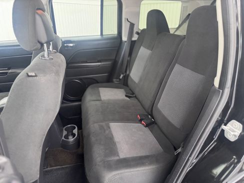 Used 2016 Jeep Patriot Sport w/ Power Value Group image 12