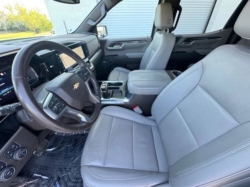 Certified 2023 Chevrolet Silverado 1500 LTZ AWD/4WD image 28
