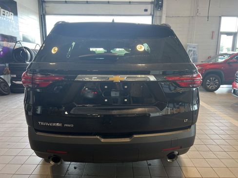 Used 2023 Chevrolet Traverse LT AWD/4WD image 6