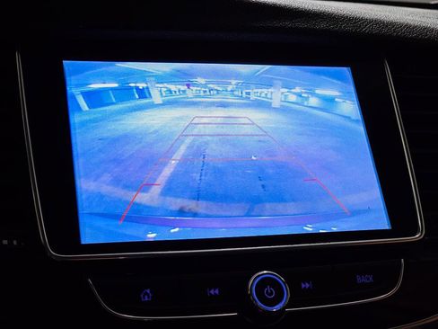 Used 2020 Buick Encore Preferred image 28