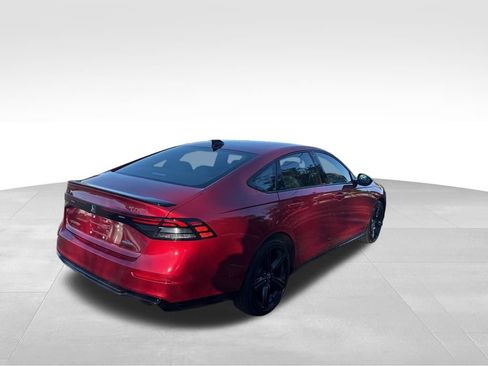 Used 2023 Honda Accord Sport image 5