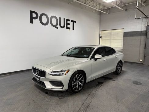 Used 2020 Volvo S60 T5 Momentum w/ Protection Package Premier image 2