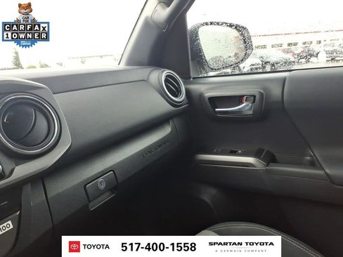 Used 2023 Toyota Tacoma TRD Off-Road w/ Technology Package AWD/4WD image 23