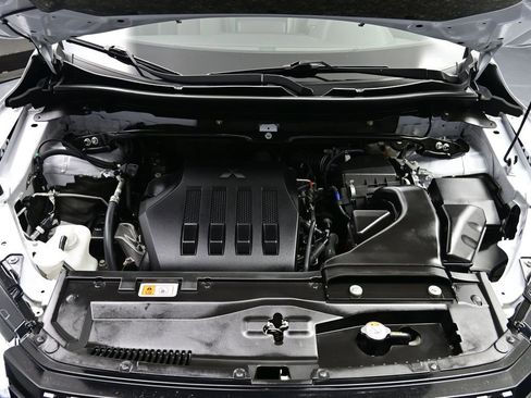 Used 2024 Mitsubishi Eclipse Cross SEL image 20