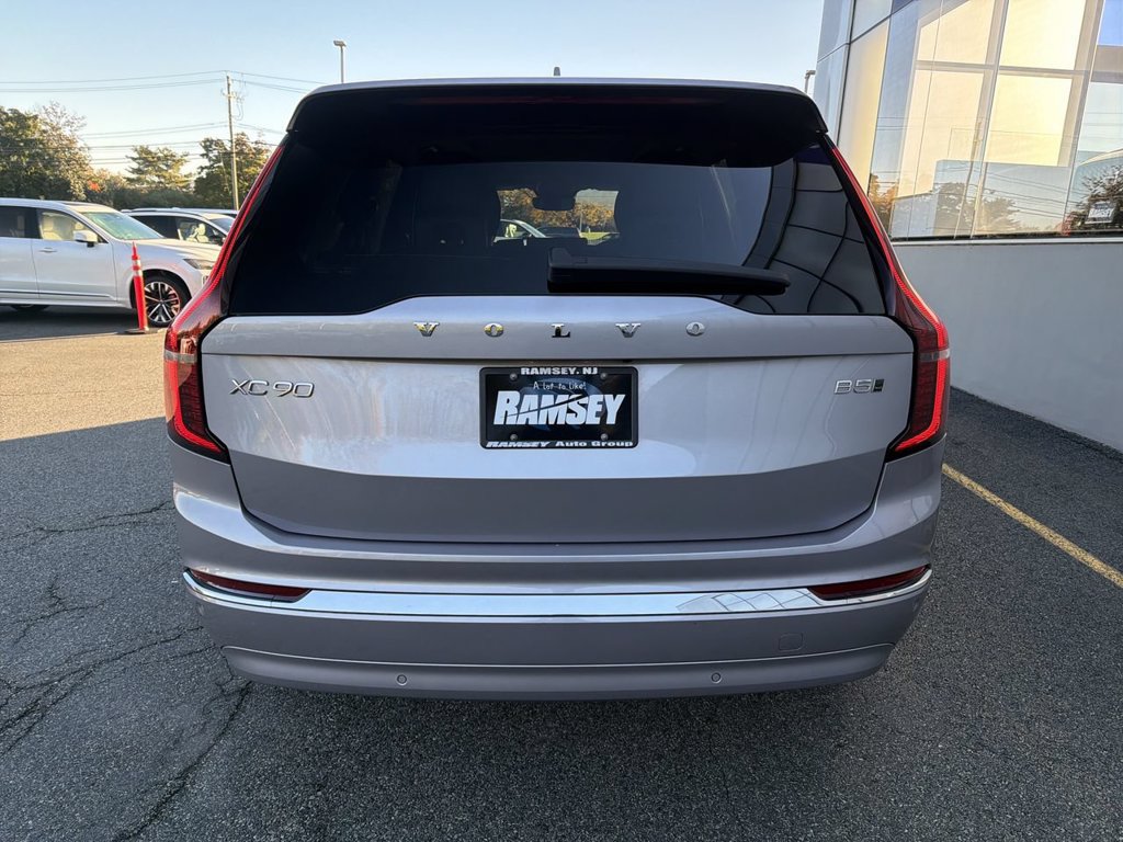 Certified 2026 Volvo XC90 B5 Ultra AWD/4WD image 7