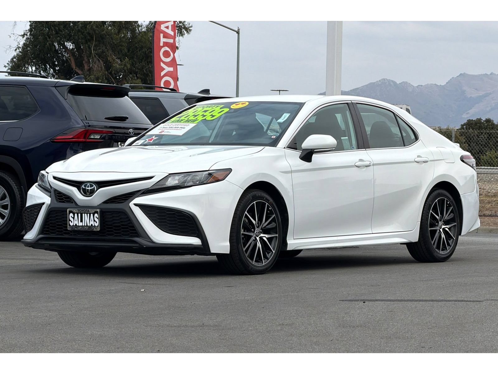 Certified 2024 Toyota Camry SE FWD image 8