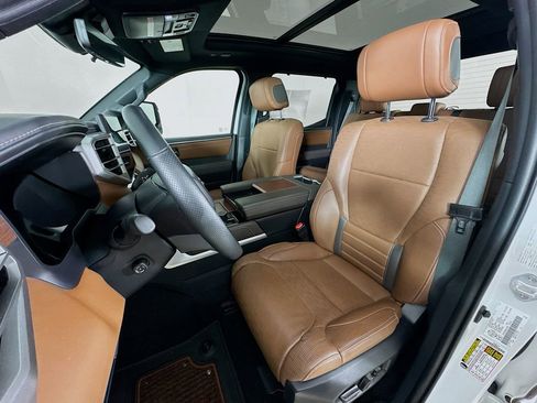 Used 2022 Toyota Tundra 1794 Edition image 10