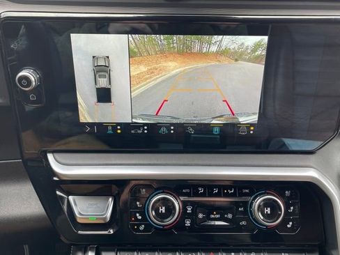 Used 2023 GMC Sierra 1500 Denali Ultimate image 12