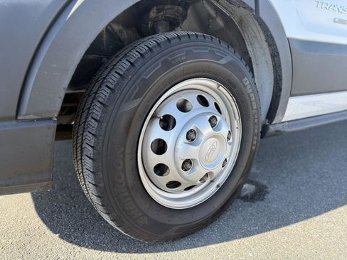 Certified 2022 Ford Transit 350 T350hd w/ Interior Upgrade Package image 13