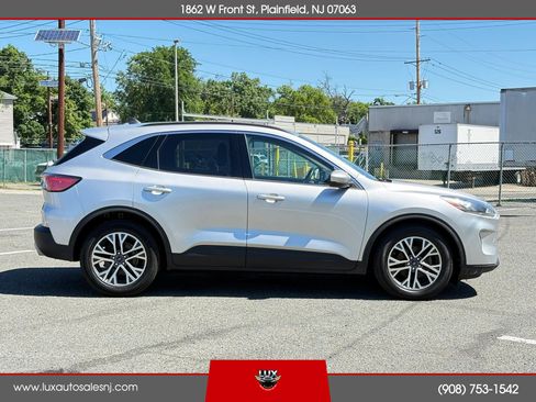 Used 2020 Ford Escape SEL FWD image 8