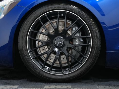 Used 2017 Mercedes-Benz AMG GT Coupe image 49