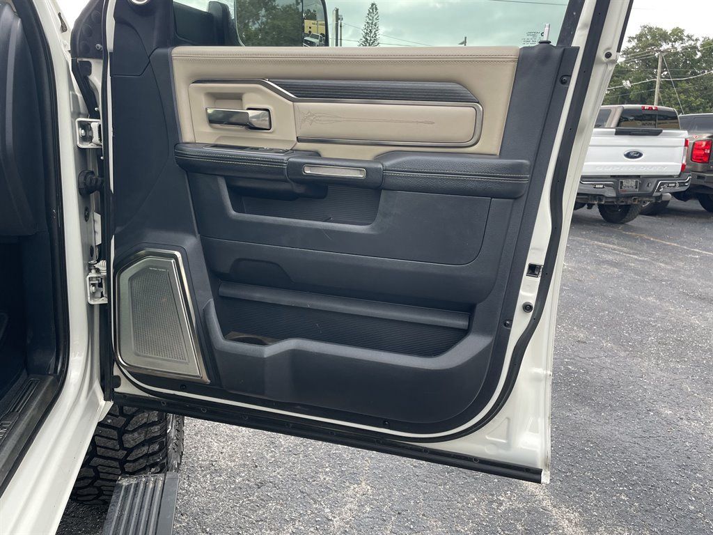 Used 2019 RAM 2500 Limited AWD/4WD image 41