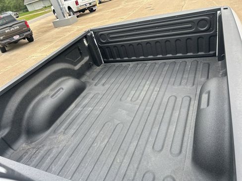 New 2026 RAM 2500 Limited AWD/4WD image 15