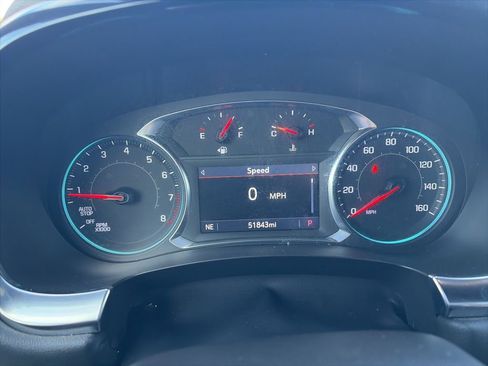 Used 2023 Chevrolet Traverse LT image 15