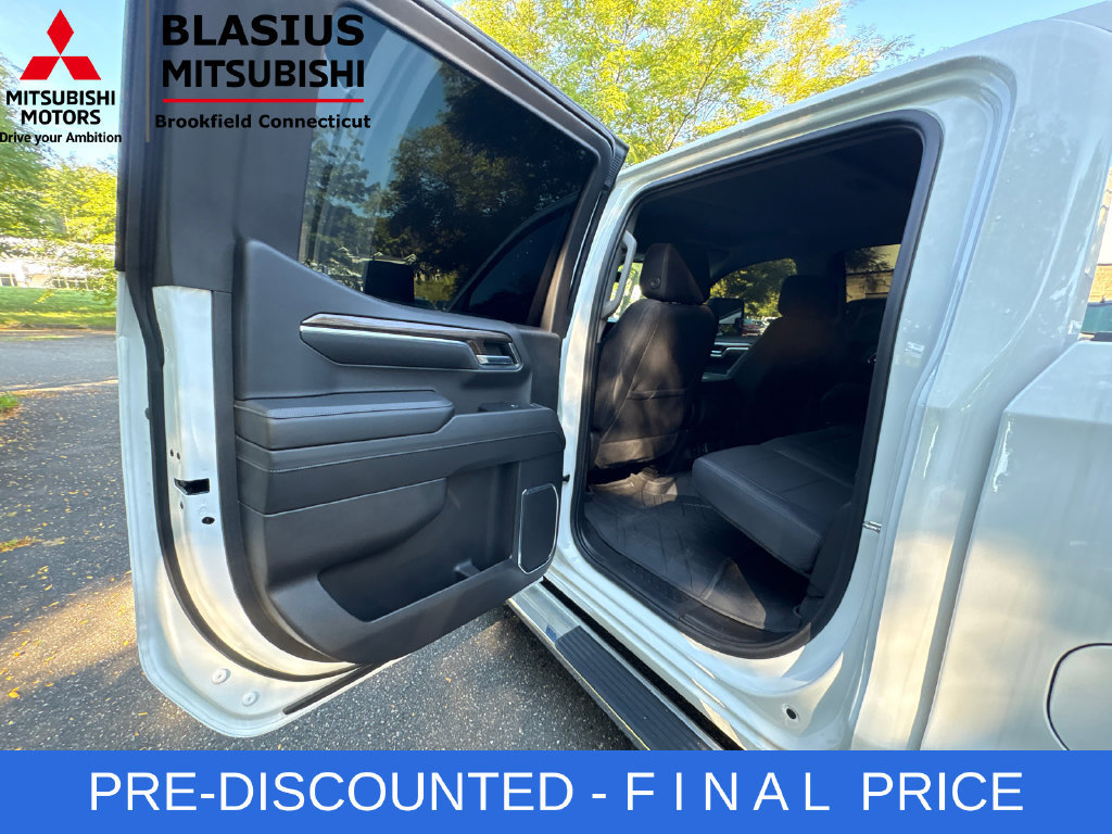 Used 2024 Chevrolet Silverado 1500 RST w/ Protection Package AWD/4WD image 28