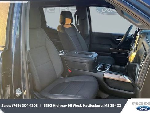 Used 2022 Chevrolet Silverado 1500 RST w/ Safety Package image 6