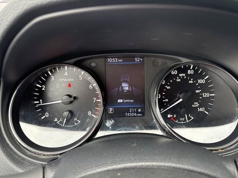 Certified 2020 Nissan Rogue SV image 6