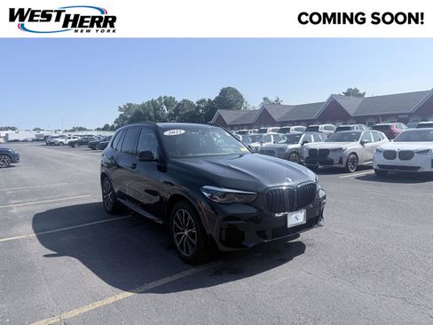 Used 2022 BMW X5 M50i w/ Premium Package AWD/4WD image 1