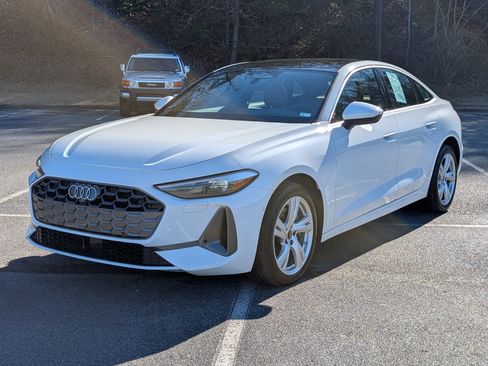 Used 2025 Audi A5 2.0T Premium w/ Convenience Package image 5