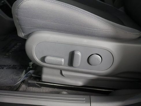 Used 2024 Hyundai Ioniq 5 SEL RWD image 32