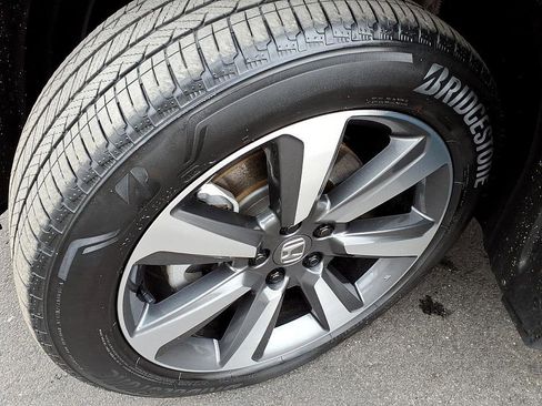 Used 2024 Honda Pilot Elite image 10