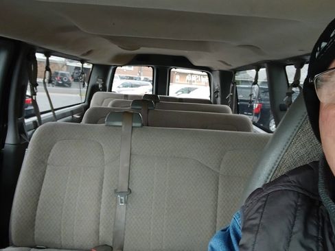 Used 2011 Chevrolet Express 3500 LT w/ LT Preferred Equipment Group image 8