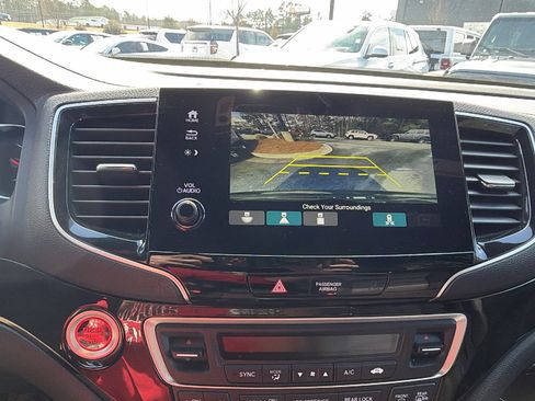 Used 2021 Honda Pilot Black Edition image 36