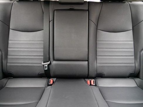 Used 2022 Toyota RAV4 XLE Premium AWD/4WD image 22