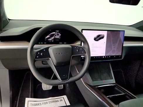 Used 2024 Tesla Model X AWD/4WD image 11