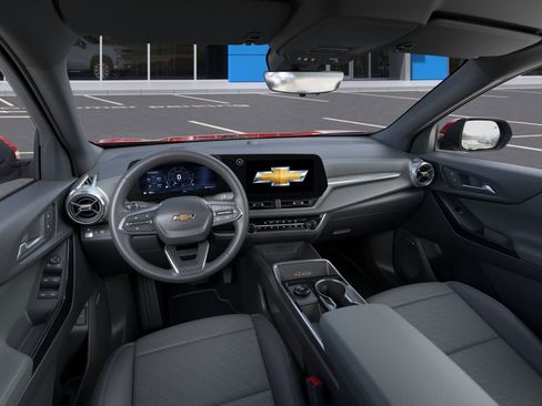 New 2026 Chevrolet Equinox LT w/ Convenience Package II FWD image 18