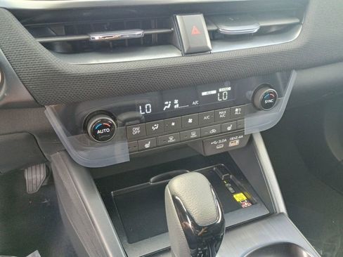 New 2026 Subaru Outback Premium image 22