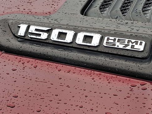 Used 2019 RAM 1500 Laramie AWD/4WD image 30