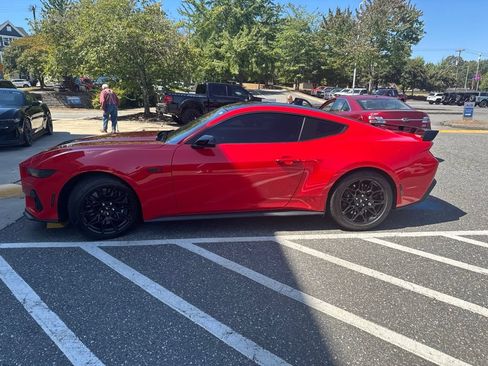 Used 2024 Ford Mustang GT Premium w/ GT Performance Package RWD image 11
