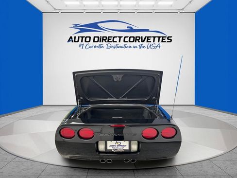 Used 2004 Chevrolet Corvette Z06 w/ Memory Package RWD image 24