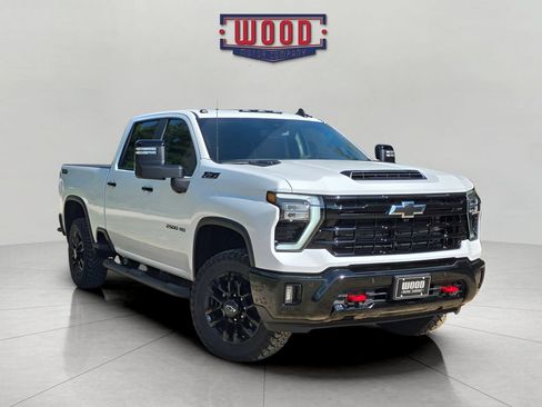 New 2026 Chevrolet Silverado 2500 LT w/ Trail Boss Package AWD/4WD image 1