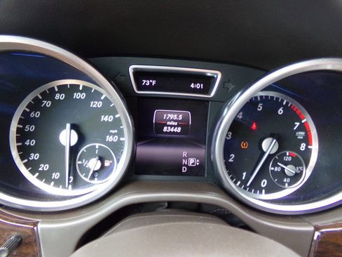 Used 2014 Mercedes-Benz ML 350 4MATIC image 52