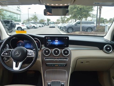 Certified 2022 Mercedes-Benz GLC 300 4MATIC image 20