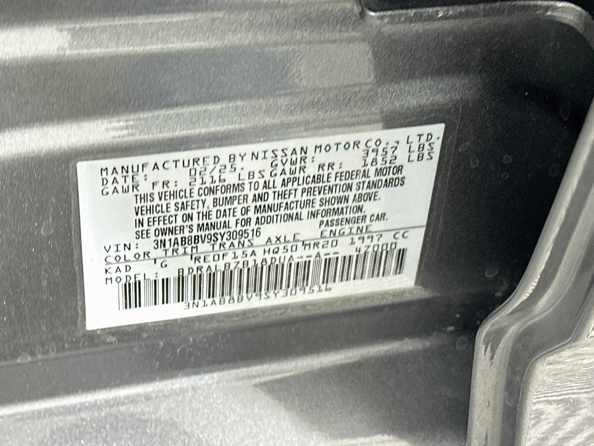 Used 2025 Nissan Sentra S FWD image 12