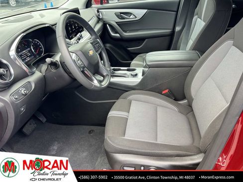 Certified 2024 Chevrolet Blazer LT w/ Convenience Package image 17
