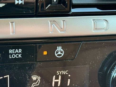 New 2026 Nissan Pathfinder Platinum w/ Cargo Package image 36