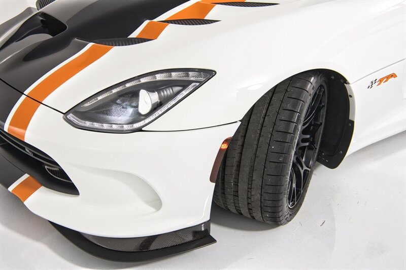 Used 2014 SRT Viper SRT-10 RWD image 38
