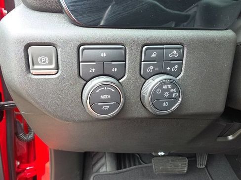 Used 2024 Chevrolet Silverado 2500 LT w/ All Star Edition AWD/4WD image 15