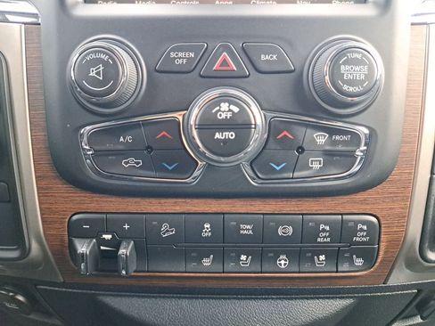 Used 2017 RAM 2500 Laramie w/ Sport Appearance Group image 23