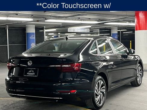 Used 2021 Volkswagen Jetta SEL image 6