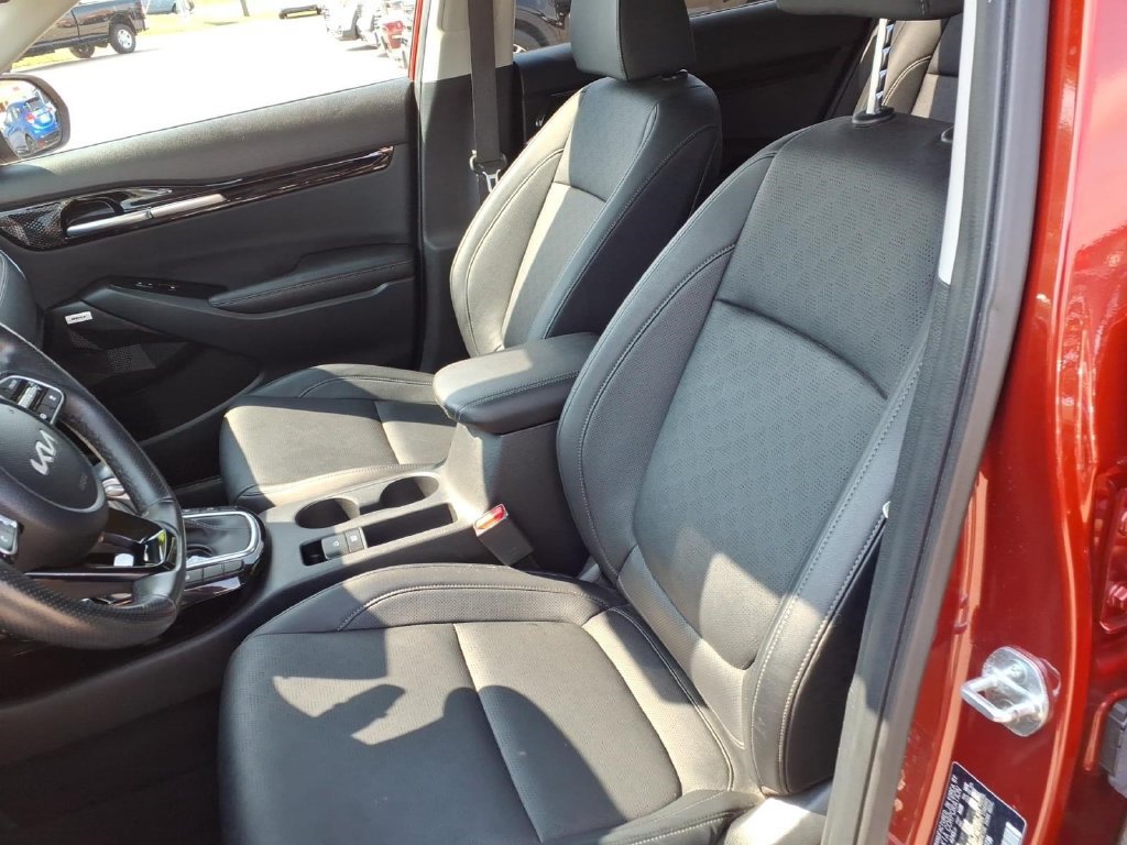 Used 2023 Kia Seltos SX AWD/4WD image 20