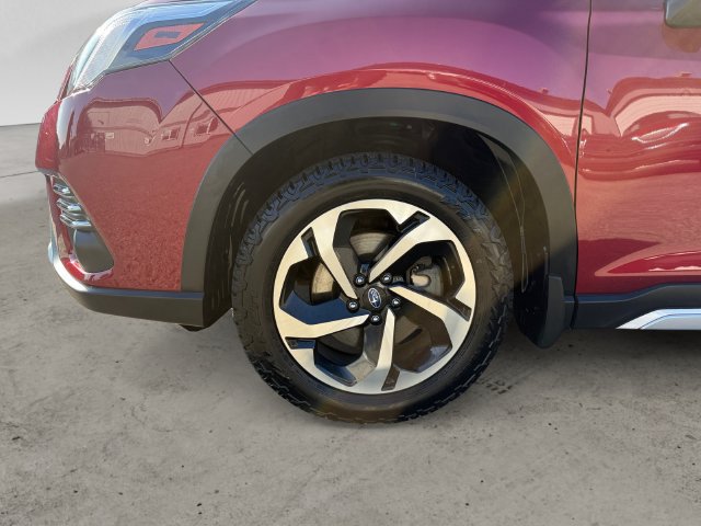 Certified 2023 Subaru Forester Touring AWD/4WD image 9