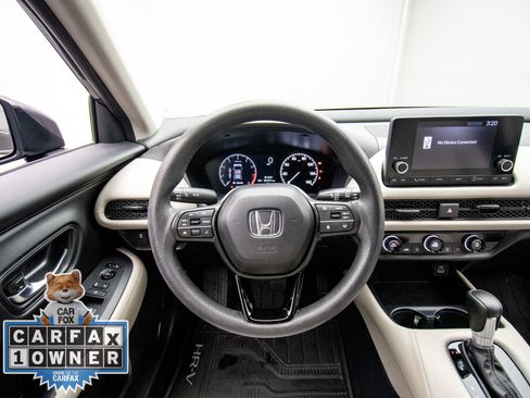 Used 2024 Honda HR-V LX image 11