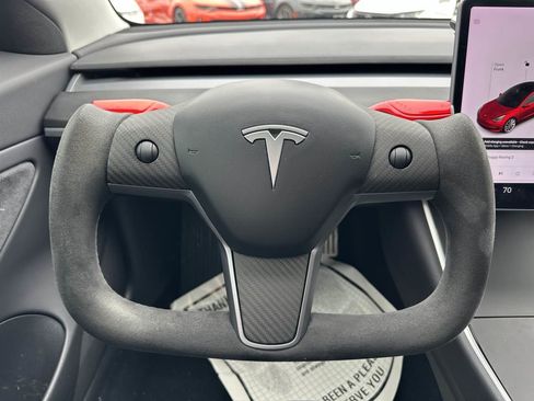Used 2019 Tesla Model 3 Performance image 17