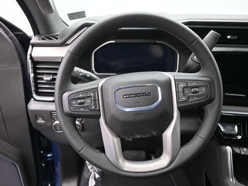 New 2026 GMC Sierra 2500 Denali w/ Denali Reserve Package image 12